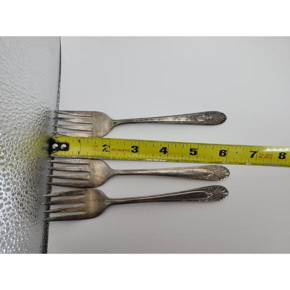 Radiance 1939 Crown Silverplate Salad Forks 6" International Silver Lot of 3 VTG - Picture 2 of 8